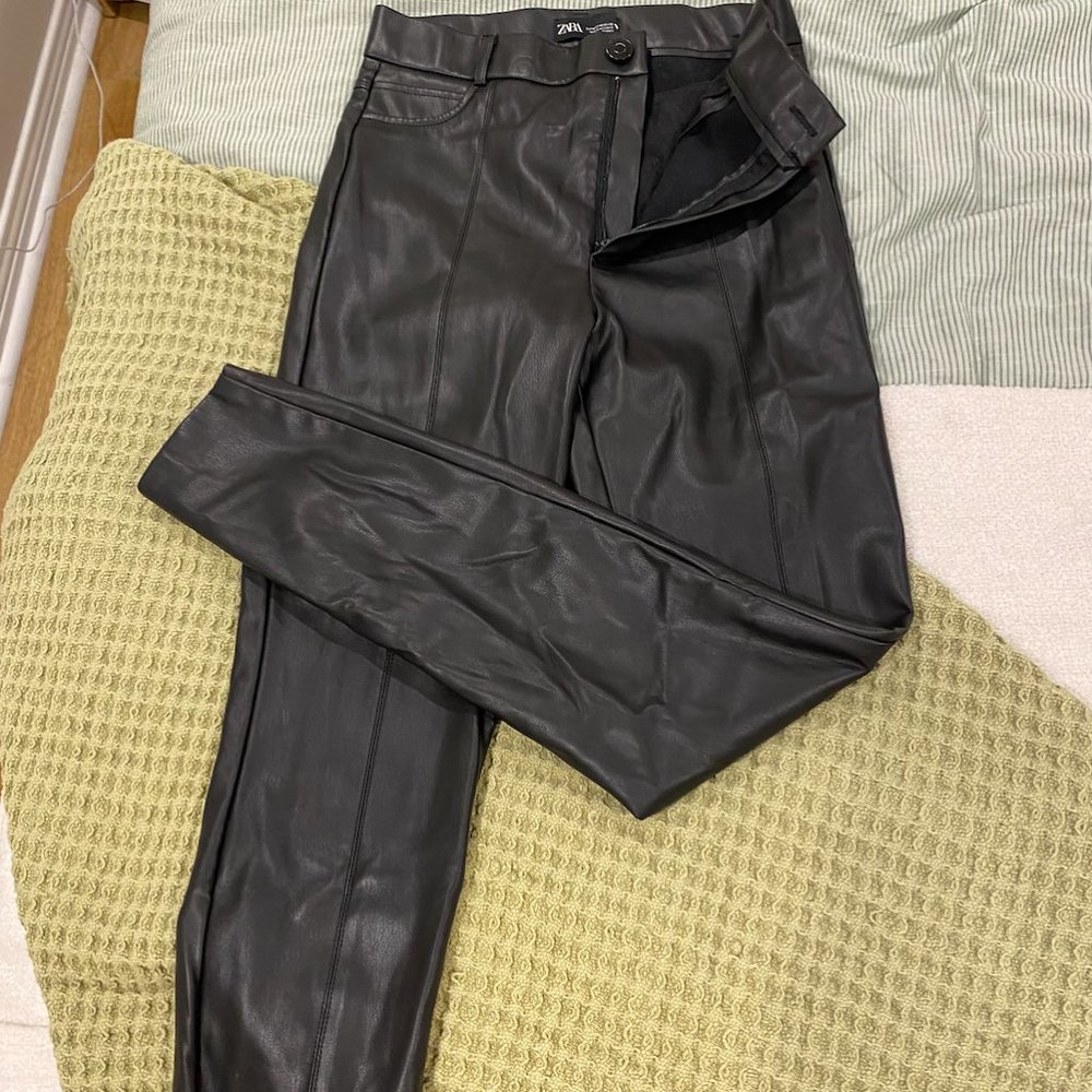 Zara faux leather leggings/pants